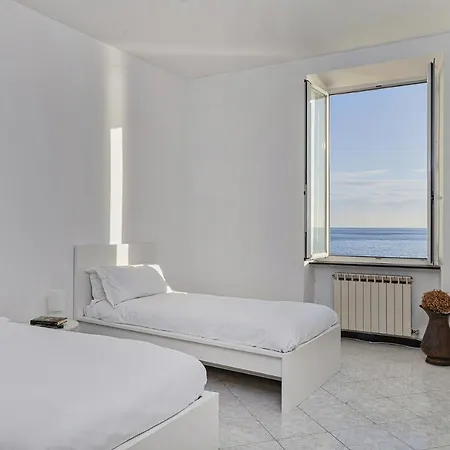 Διαμέρισμα Sea Sound With Terrace By Wonderful Italy *